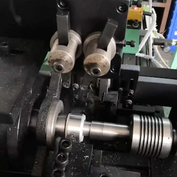 精鵬機械